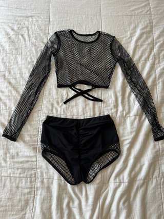 Maglietta a rete + pantaloncino a rete