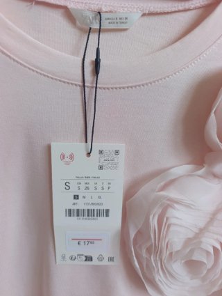 Camiseta Zara flores S