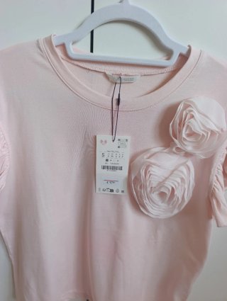 Camiseta Zara flores S