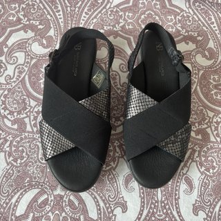 Sandalias cuña Natalia Blanco piel 39