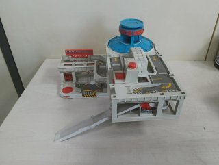 Micro Machines Auto Palace Garage Vintage 1995