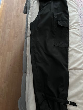 Pantalones cargo negros verano