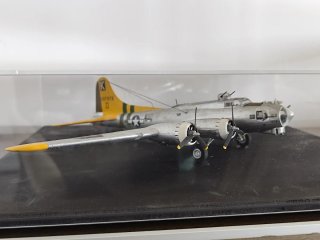 Maqueta B-17G Flying Fortress 1:72 Hasegawa