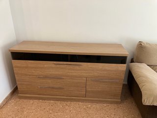 Lote Muebles Salón moda: Sofá, Mesa, Aparador.,etc