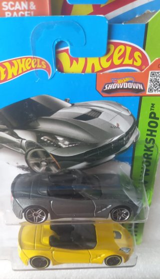 Conjunto 2 Hot Wheels '14 Corvette Stingray