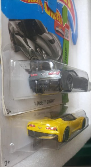 Conjunto 2 Hot Wheels '14 Corvette Stingray