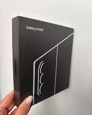 Caja Samsung Galaxy Z Fold 7 Plata