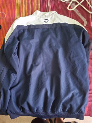 Chaqueta Nike Dri-FIT Azul y Blanca Talla S