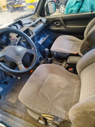 Mitsubishi Montero 1995