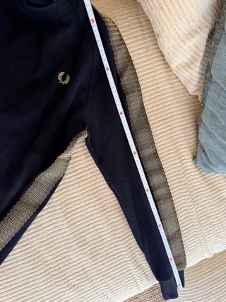 Jersey Fred Perry Hombre Negro y dorado