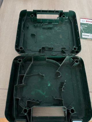 Caja Bosch PST 650 para caladora
