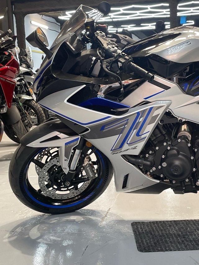 Zontes 703 RR