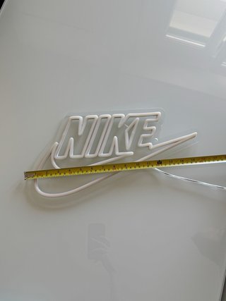 Led Nike da parete + accessori