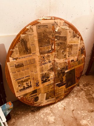 Juego de 4 sillas de madera antiguas y mesa