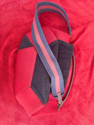 Bolso Purificación García Negro y Rojo