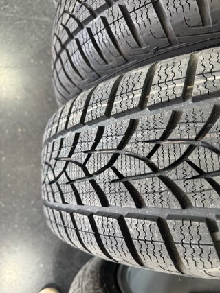 4 Ruedas + Llantas 205/60/16 92H