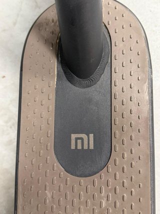Patinete Eléctrico Xiaomi Mi Electric Scooter 3 (C