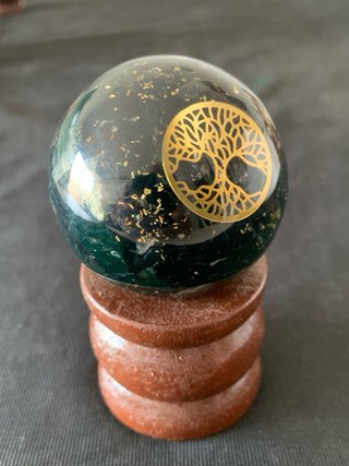 5 Esferas Orgonite con Soportes Madera