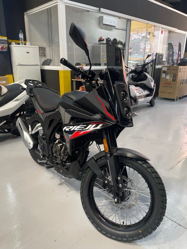Rieju Aventura 125