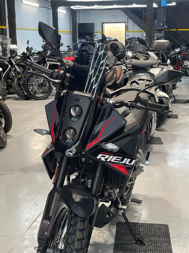 Rieju Aventura 125