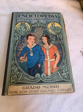 Enciclopedias escolares años 40-50 grado medio