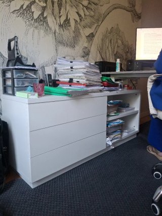 Escritorio de oficina madera y plástico