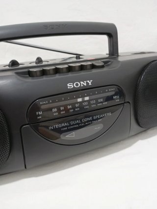 Radio Cassette Sony Vintage Años 90
