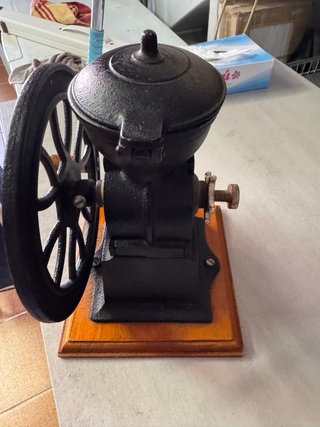Molinillo de café Elma antiguo hierro fundido