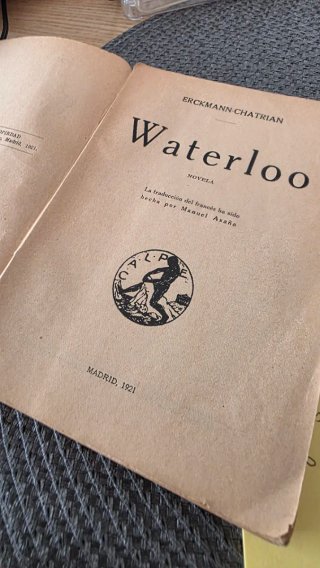Antiguo libro de 1921. Waterloo
