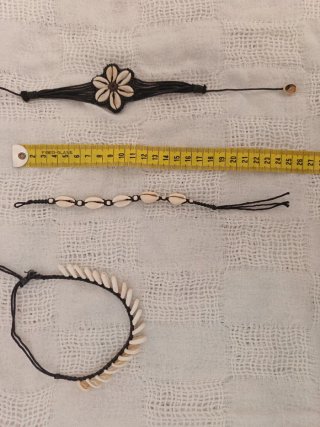 Lote Bisutería, collares y pulseras