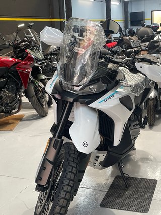 CFMOTO 1000MT-X