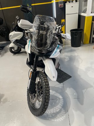CFMOTO 1000MT-X