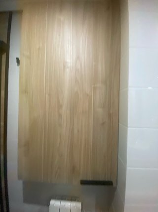 Mueble de baño y lavabo con armario auxiliar