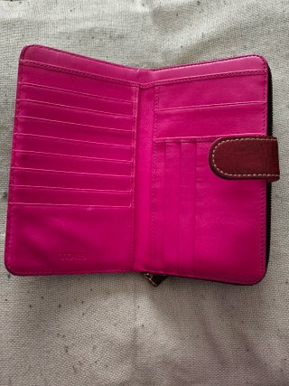 Cartera Tous piel roja con oso