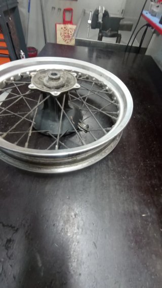Llanta Trasera Kawasaki KL 650 Tengai 1990