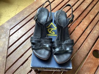 Sandalias de piel mujer negras