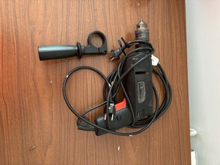 Taladro Black & Decker Kit Magnum