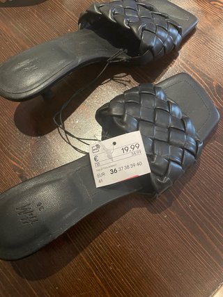 Sandalias H&M negras trenzadas talla 36
