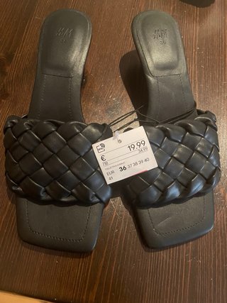 Sandalias H&M negras trenzadas talla 36