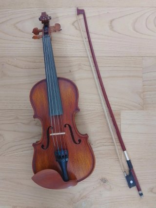 Violín Corina VV 205 1/8 y reposahombros