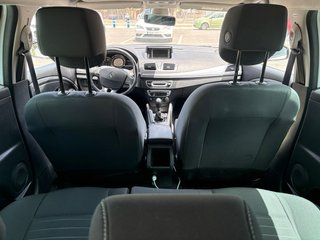 Renault megane  Megane limited  2015