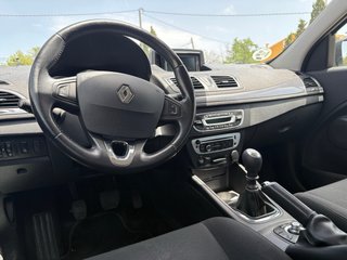 Renault megane  Megane limited  2015