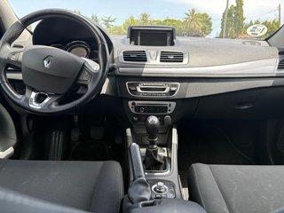 Renault megane  Megane limited  2015