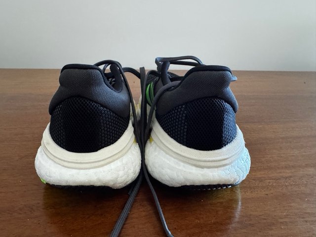 Scarpe da corsa Adidas SolarGlide 5 Taglia 42.5