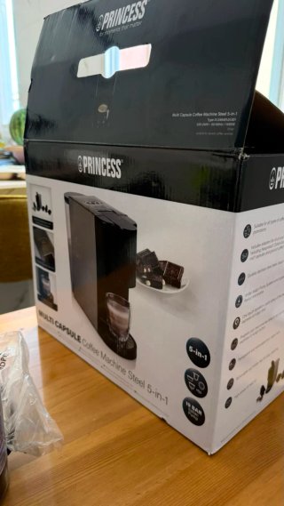 Cafetera Princess 5 en 1 Negra Nueva con su caja