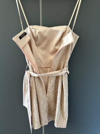 Vestido fiesta corto encaje beige rosado Talla M