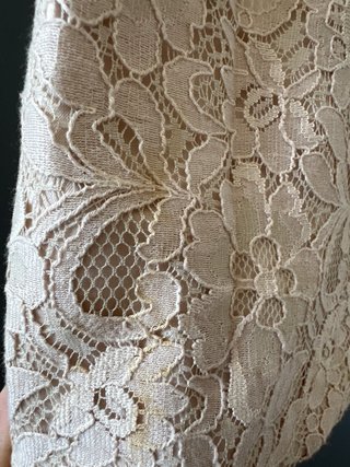 Vestido fiesta corto encaje beige rosado Talla M