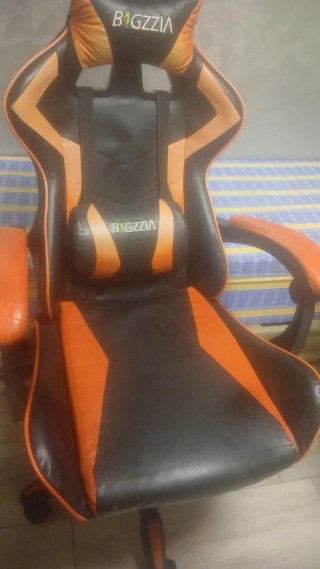 Silla Gaming BOGZZIA Negra y Naranja