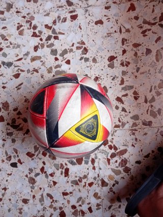 Balón de fútbol oficial de la federacion frrm