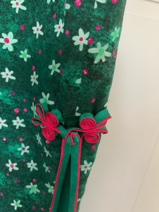 Vestido Oriental Verde Flores Rosas Talla M-L